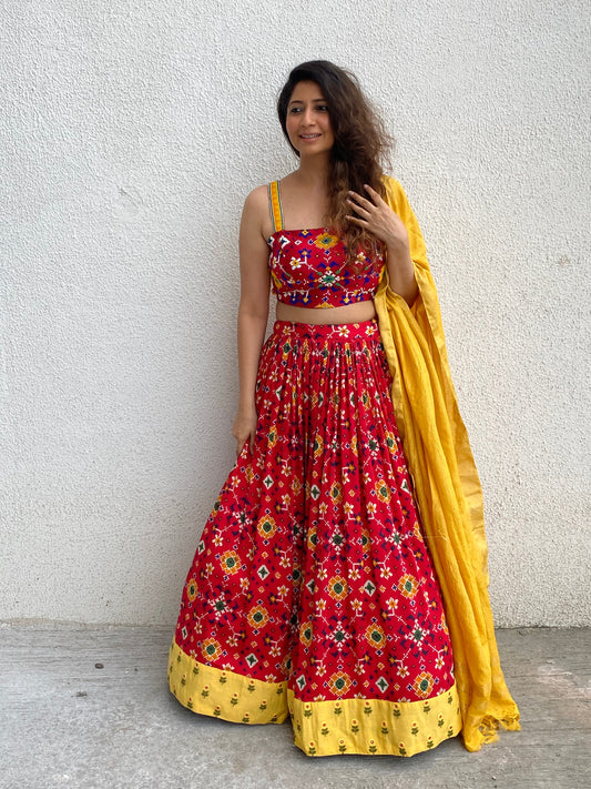 Red lehenga