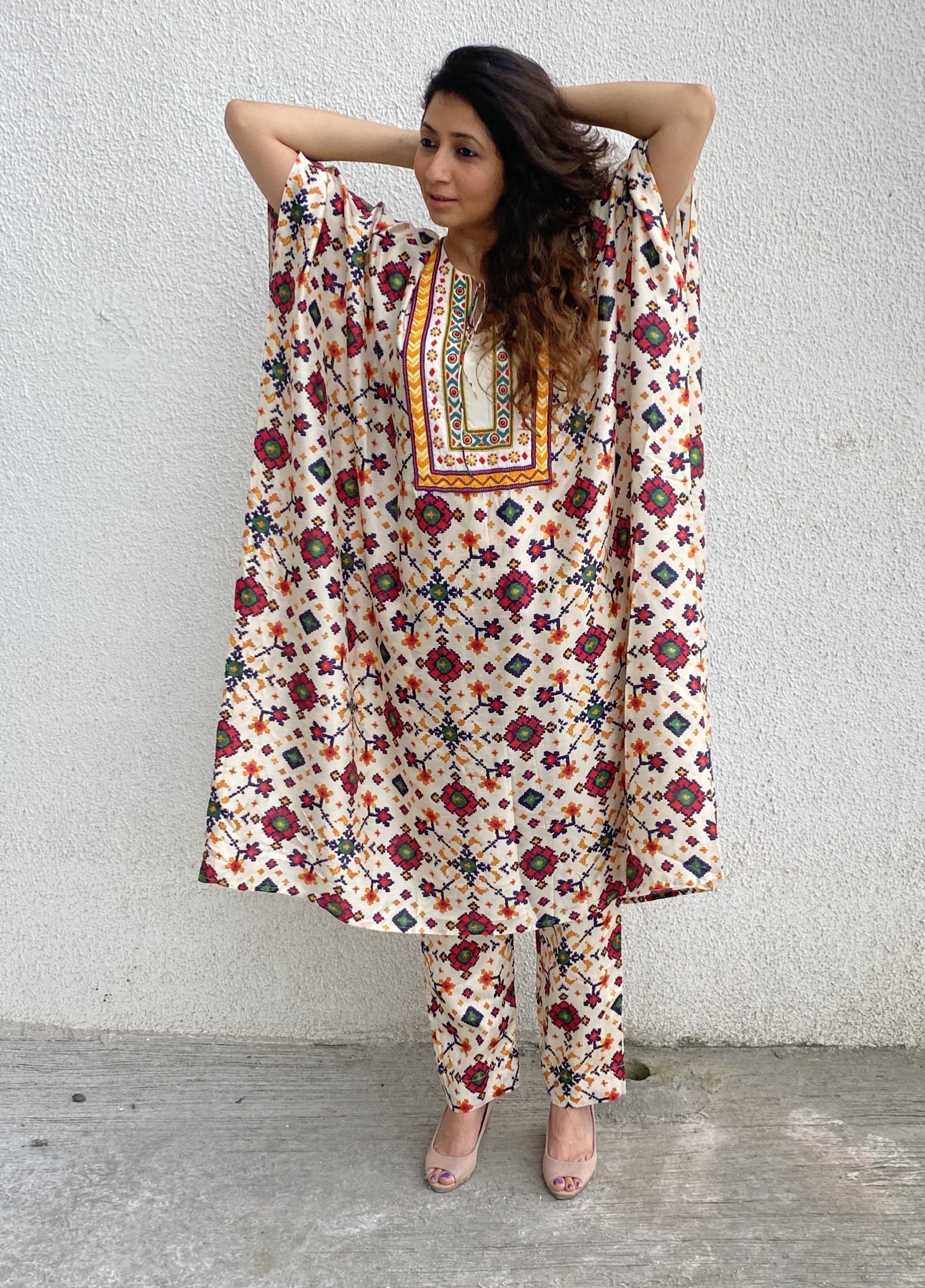 White Patola Print Kaftan Set