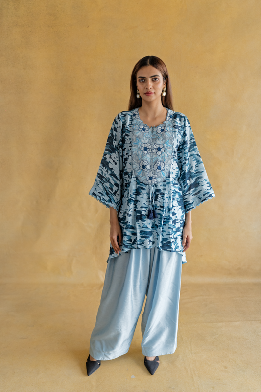 Luna kurta and Farsi salwar